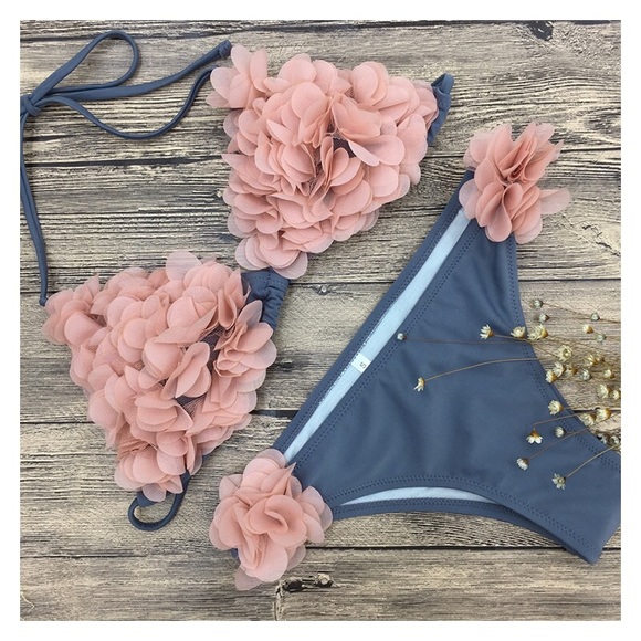 Haus of Layers Other - 🎉Host Pick🎉 NEW! Flower Bikini 🌸